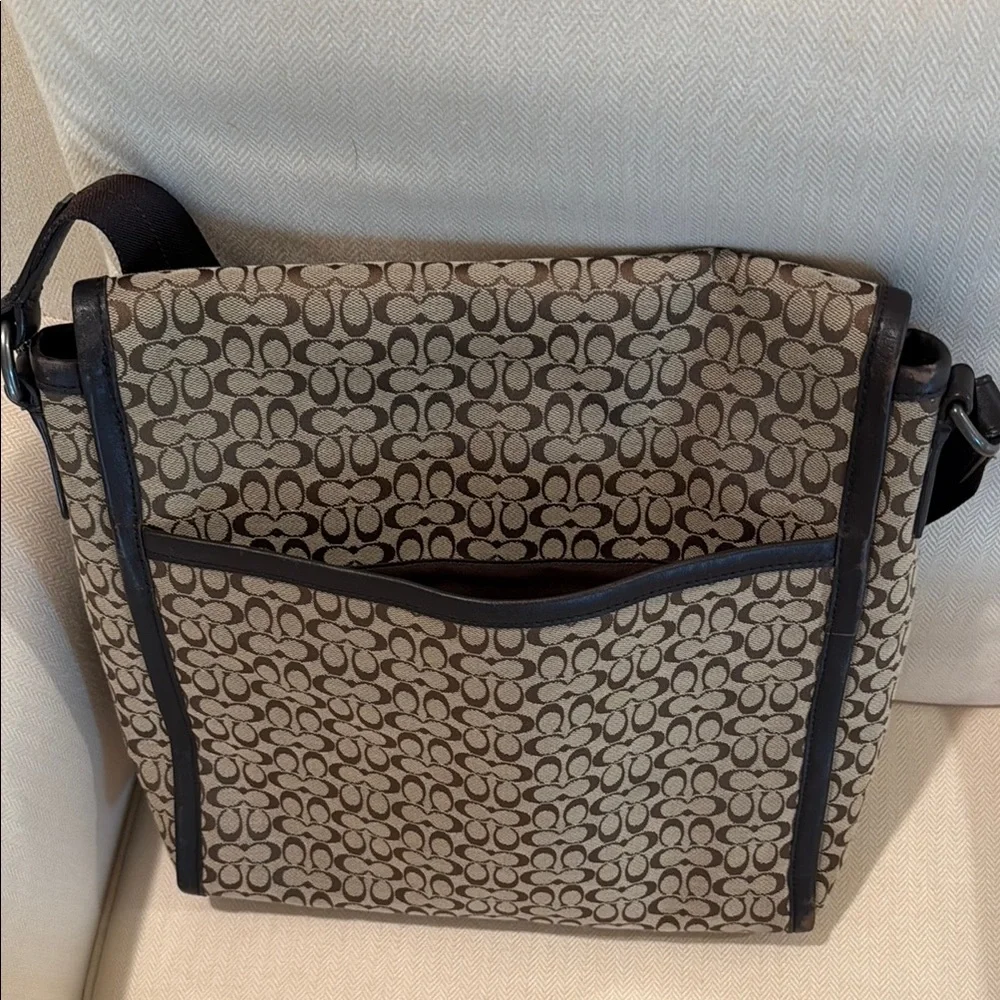 Coach Brown Signature Men's Bag - Picture 9 of 9